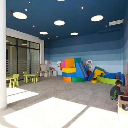 Polanki Park, Sun & Snow *