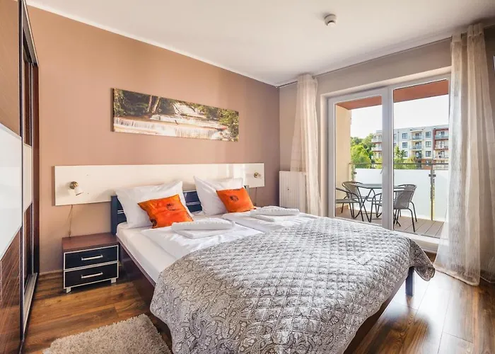 Polanki Park, Sun & Snow